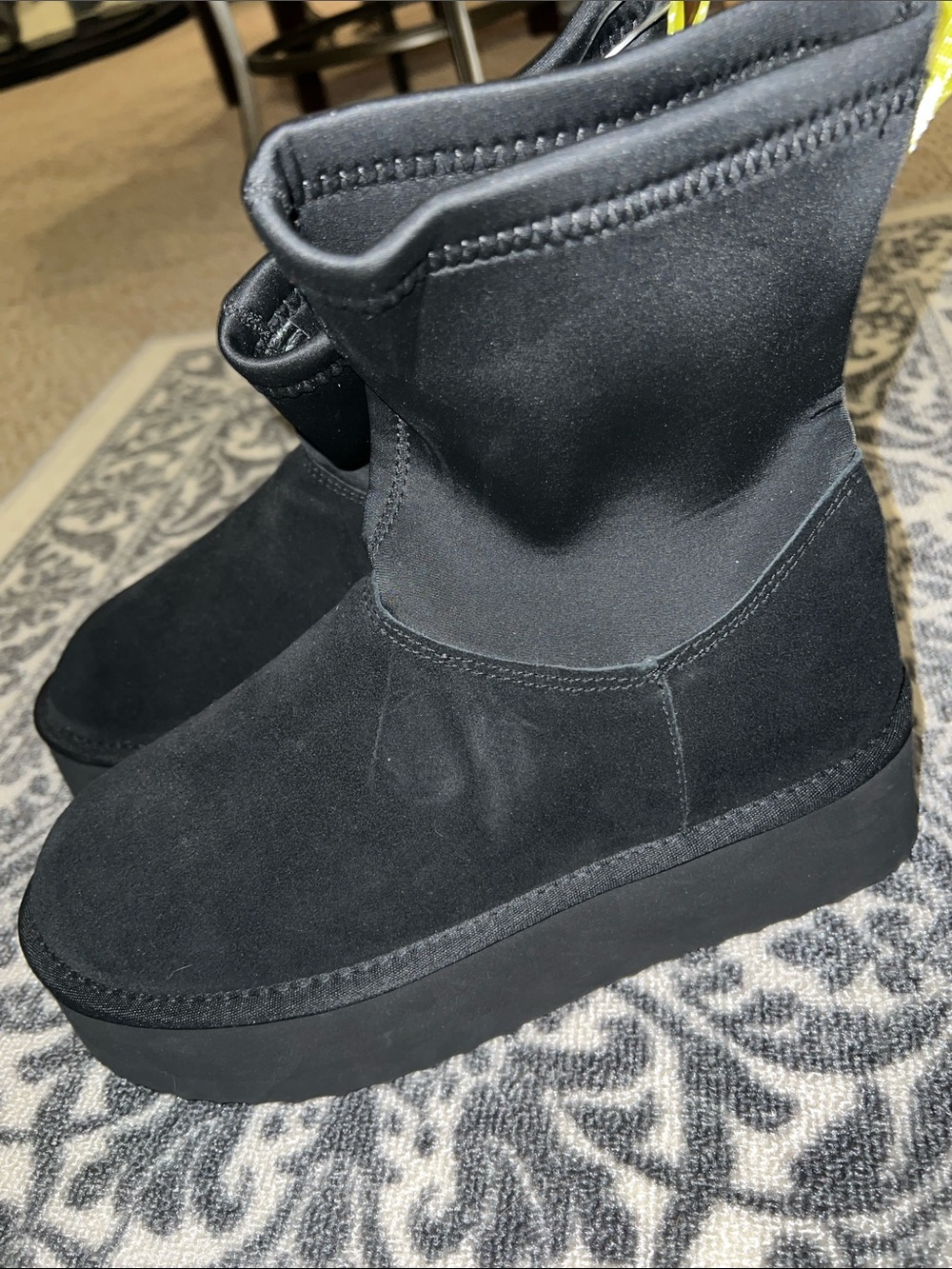 Dream Pairs boots